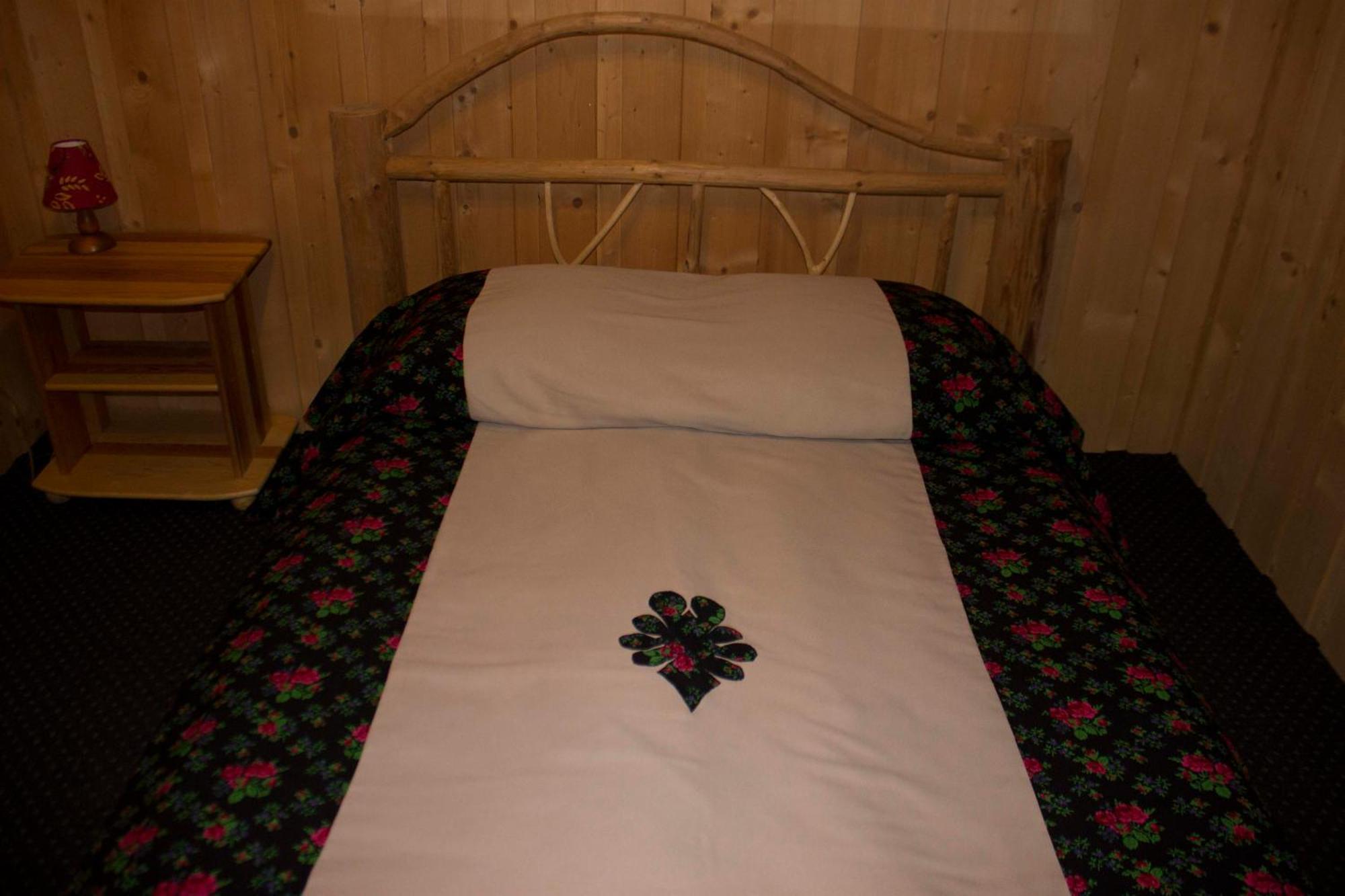 Chata Pod Grapom Czarna Góra Buitenkant foto