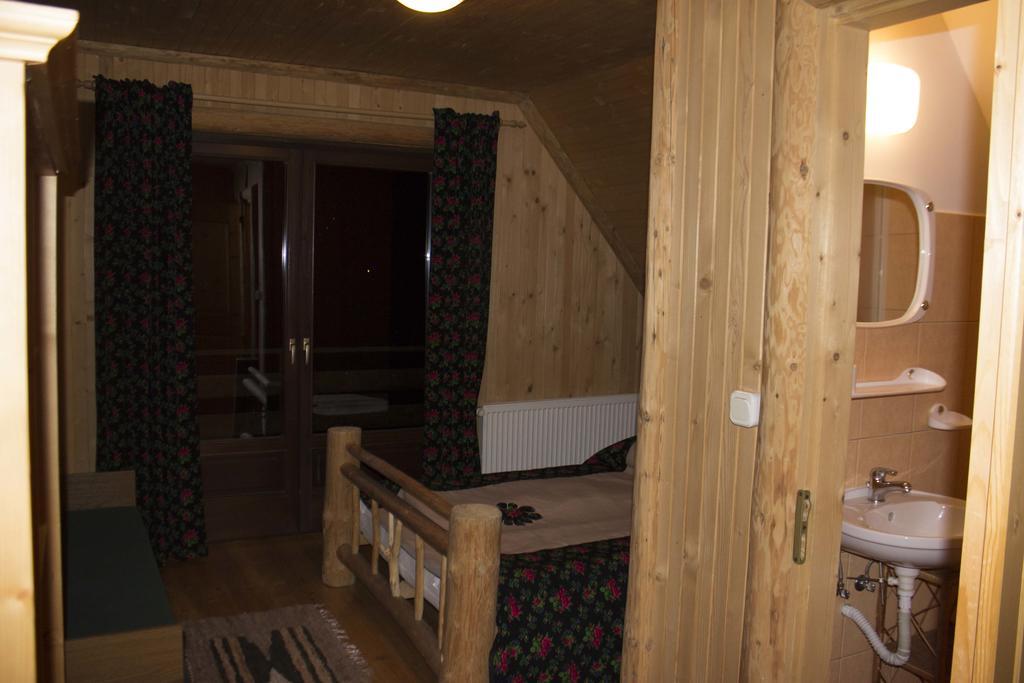 Chata Pod Grapom Czarna Góra Buitenkant foto